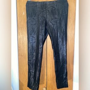 Black snake print leggings